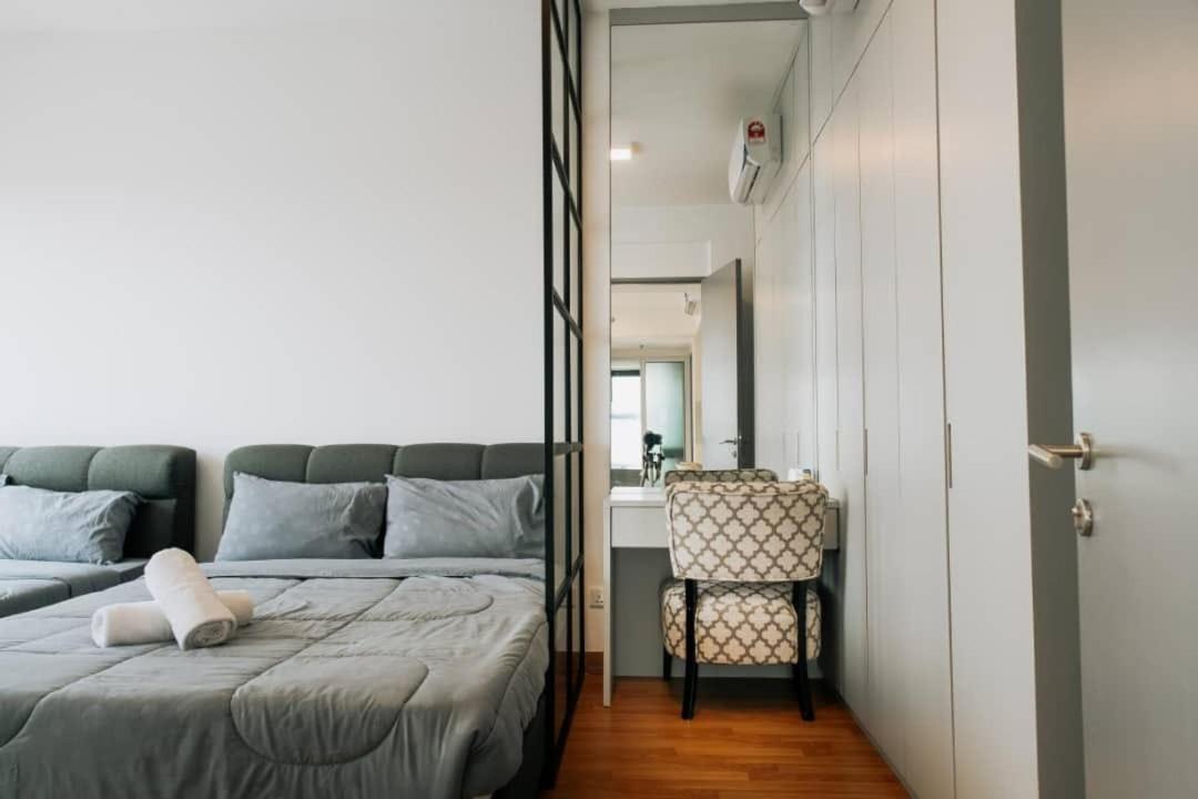 The Pine, 3Br Seaview By Wstay @ Tropicana 218 Macalister George Town Eksteriør bilde