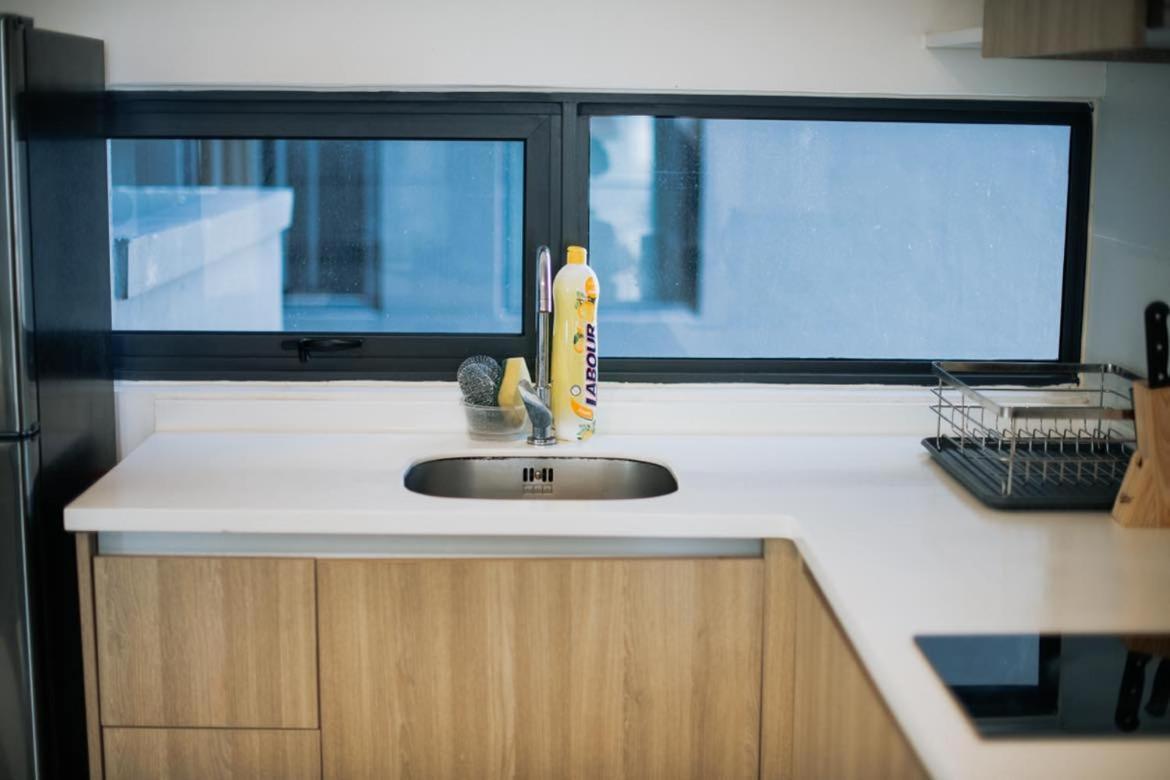 The Pine, 3Br Seaview By Wstay @ Tropicana 218 Macalister George Town Eksteriør bilde