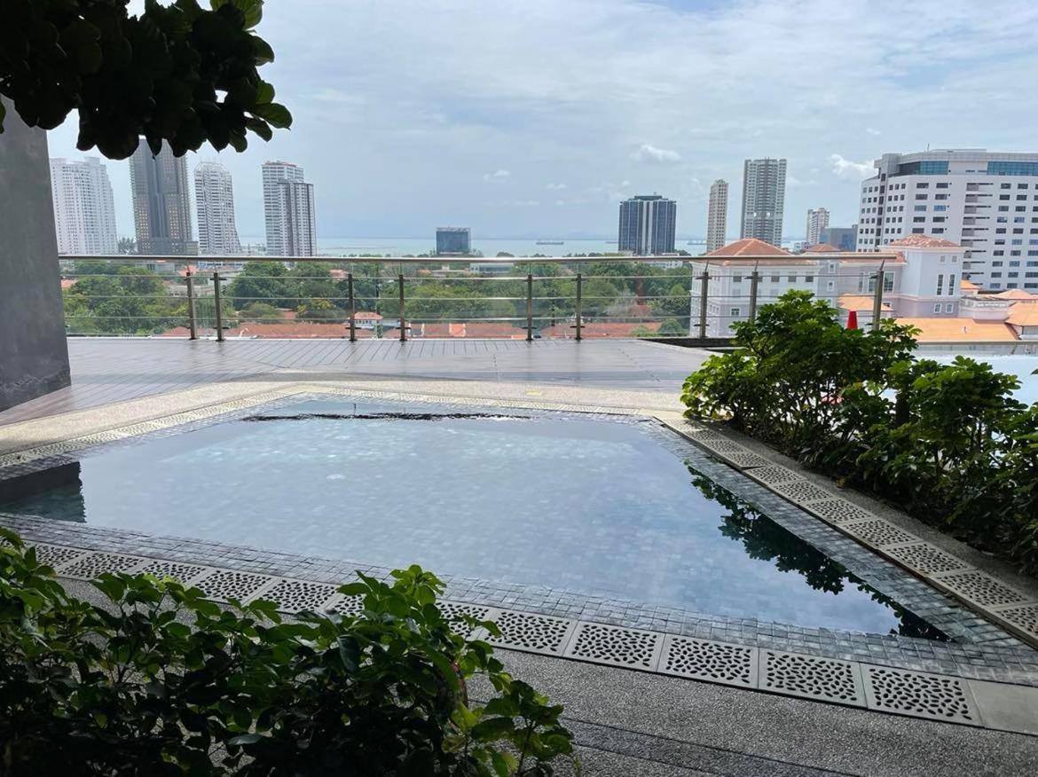 The Pine, 3Br Seaview By Wstay @ Tropicana 218 Macalister George Town Eksteriør bilde